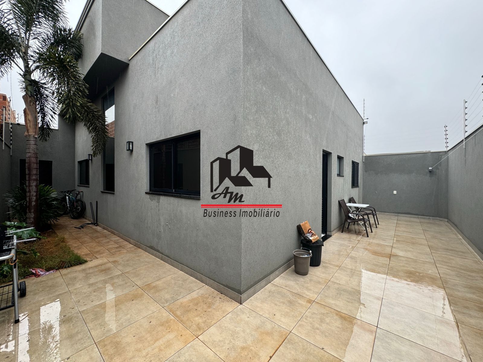 Casa com 3 quartos à venda, 140m² — foto 2 de 19
