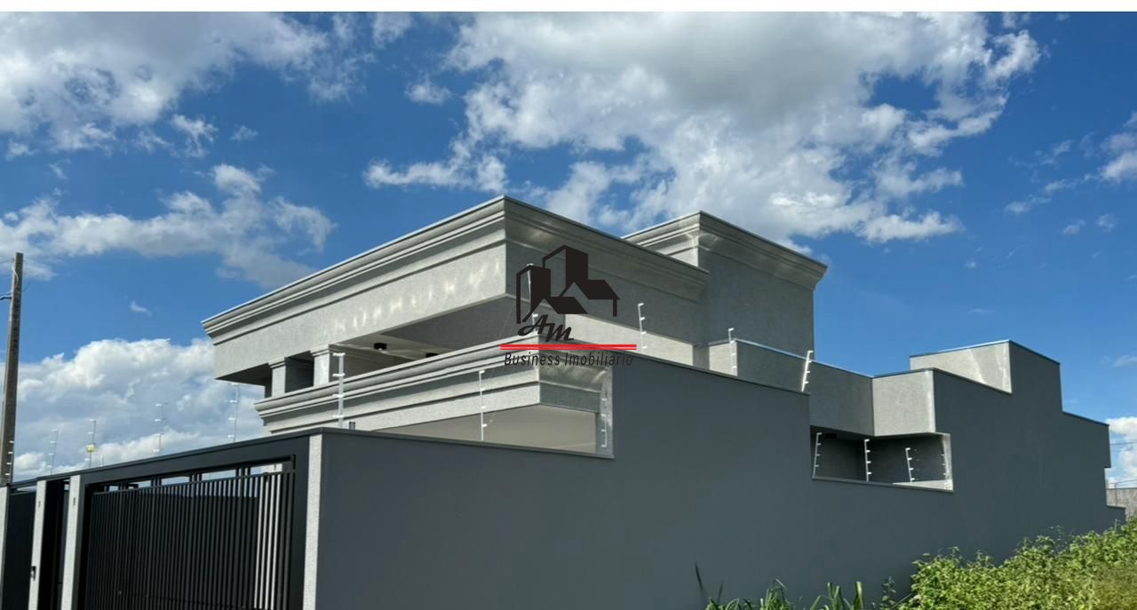 Casa com 3 quartos à venda, 135m² — foto 3 de 17