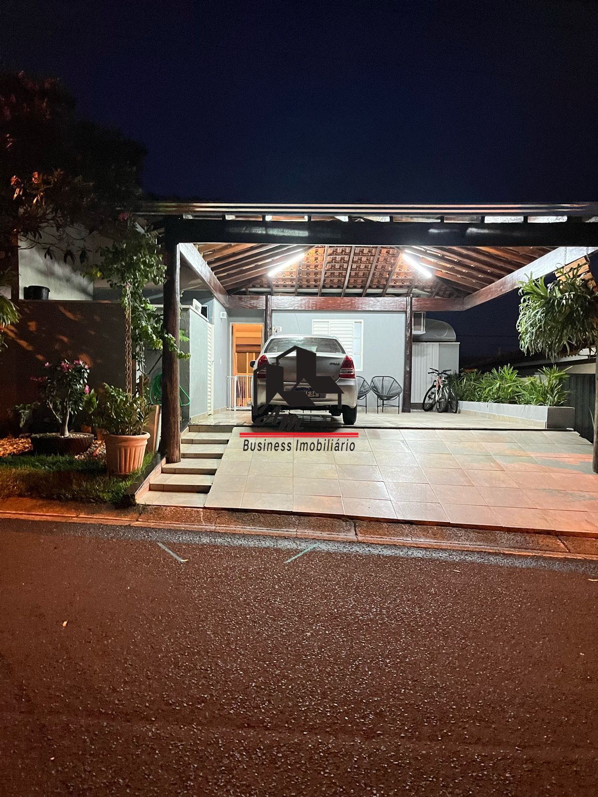Casa de Condomínio com 3 quartos à venda, 140m² — foto 1 de 30
