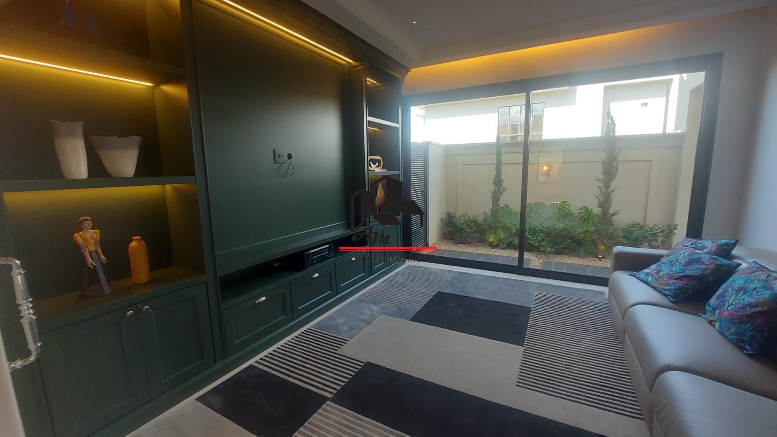 Sobrado com 4 quartos à venda, 490m² — foto 39 de 40