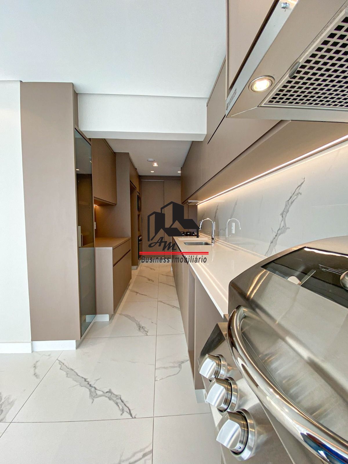 Apartamento com 3 quartos à venda, 115m² — foto 10 de 20