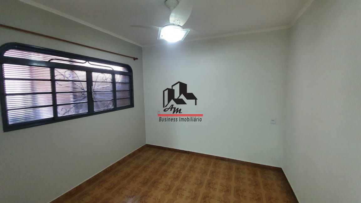 Casa com 4 quartos à venda, 184m² — foto 24 de 30