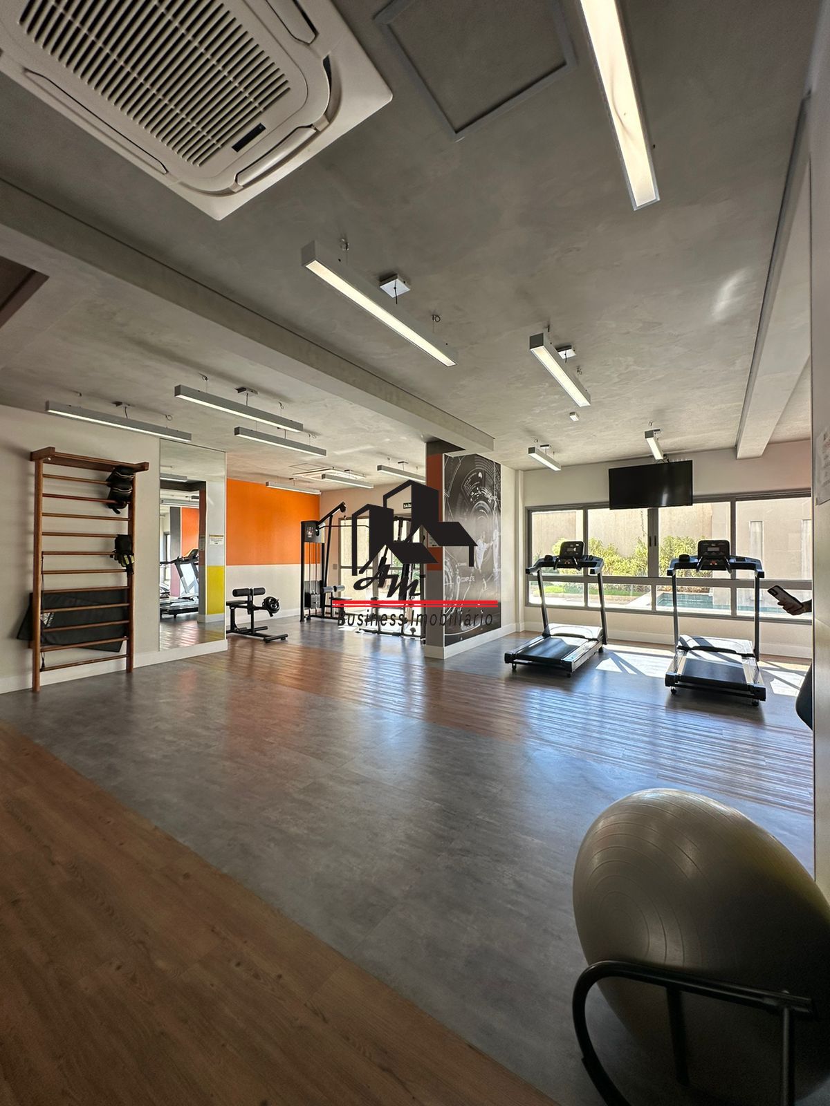 Apartamento com 3 quartos à venda, 127m² — foto 3 de 9