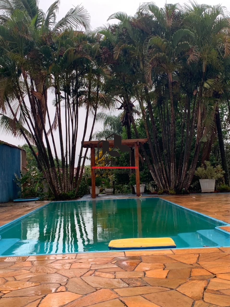 Fazenda / Sítio / Chácara com 5 quartos à venda, 200m² — foto 1 de 42