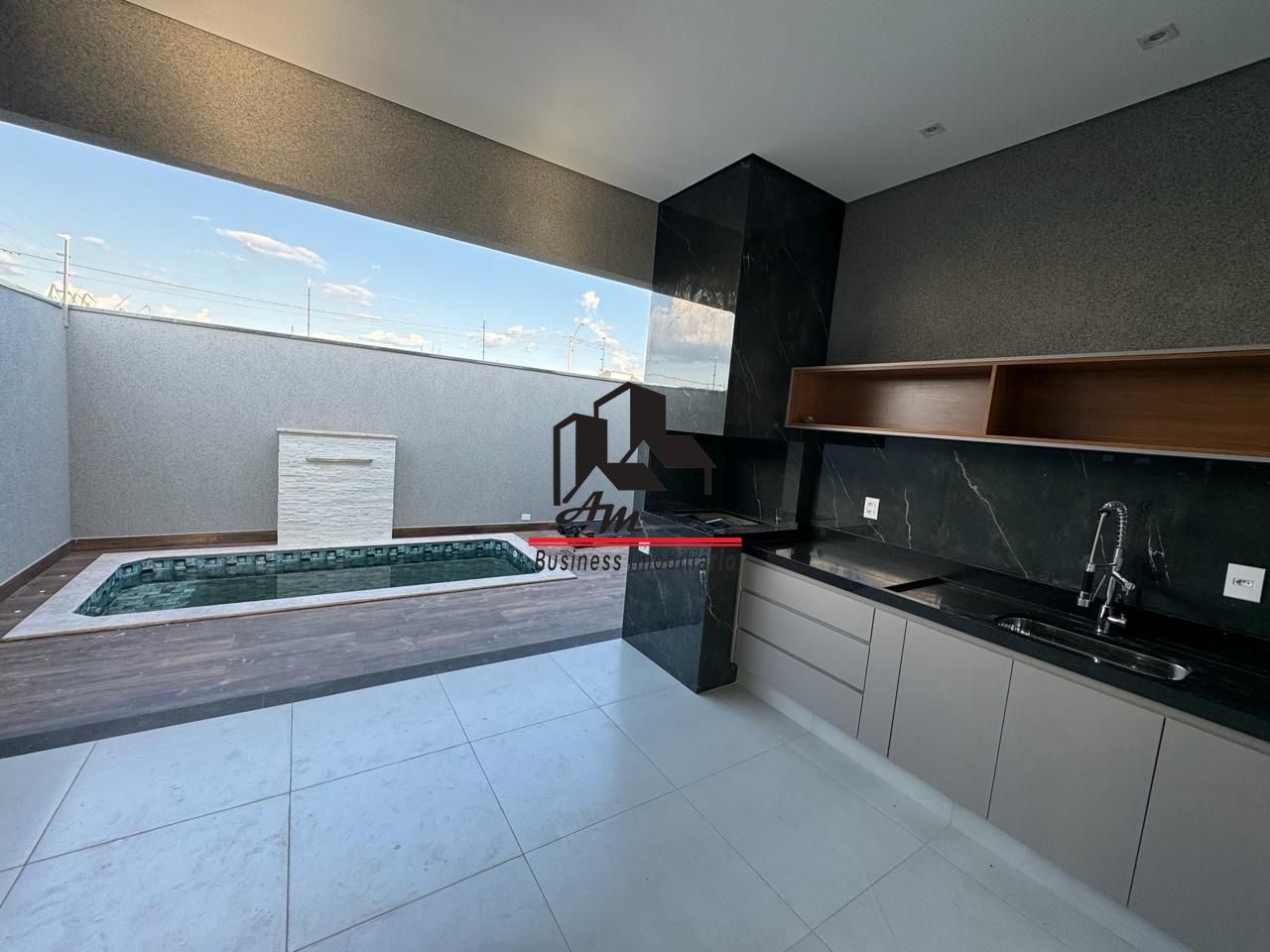 Casa com 3 quartos à venda, 135m² — foto 12 de 17