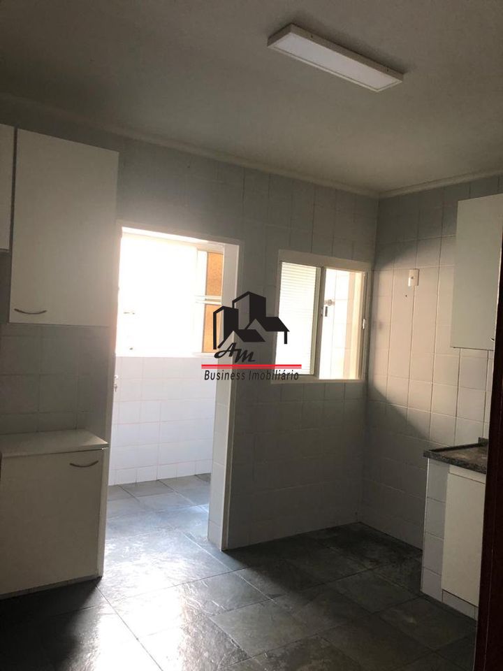Apartamento com 3 quartos à venda, 115m² — foto 3 de 13