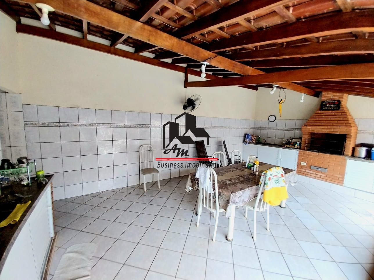 Casa com 3 quartos à venda, 267m² — foto 21 de 33