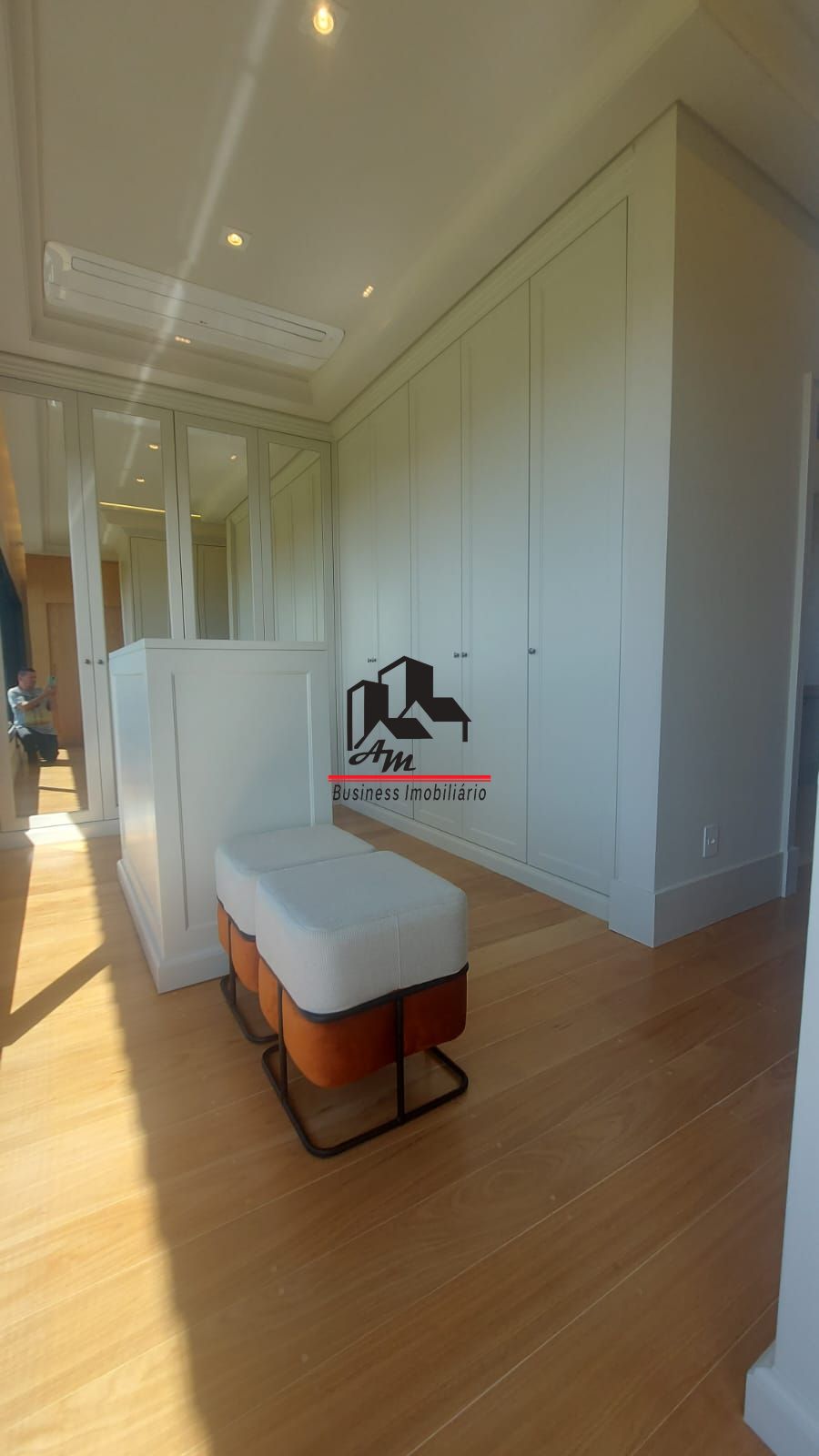 Sobrado com 4 quartos à venda, 490m² — foto 9 de 40