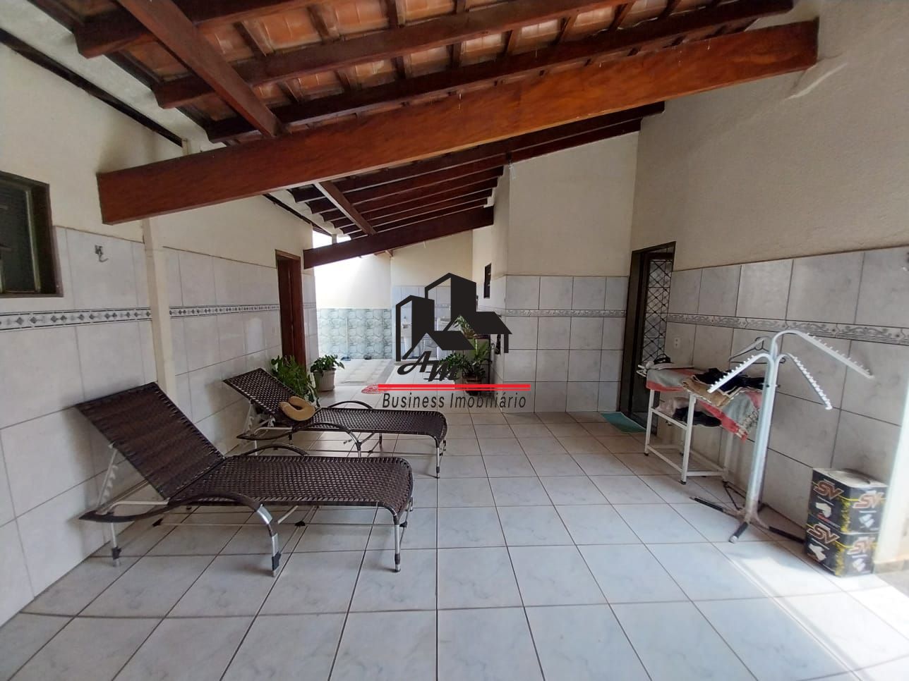 Casa com 3 quartos à venda, 267m² — foto 26 de 33