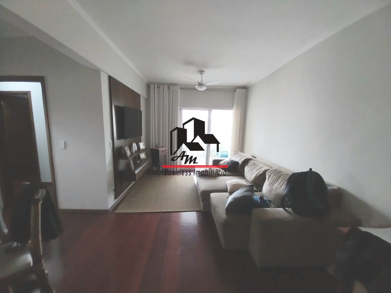 Apartamento com 2 quartos à venda, 93m² — foto 1 de 10