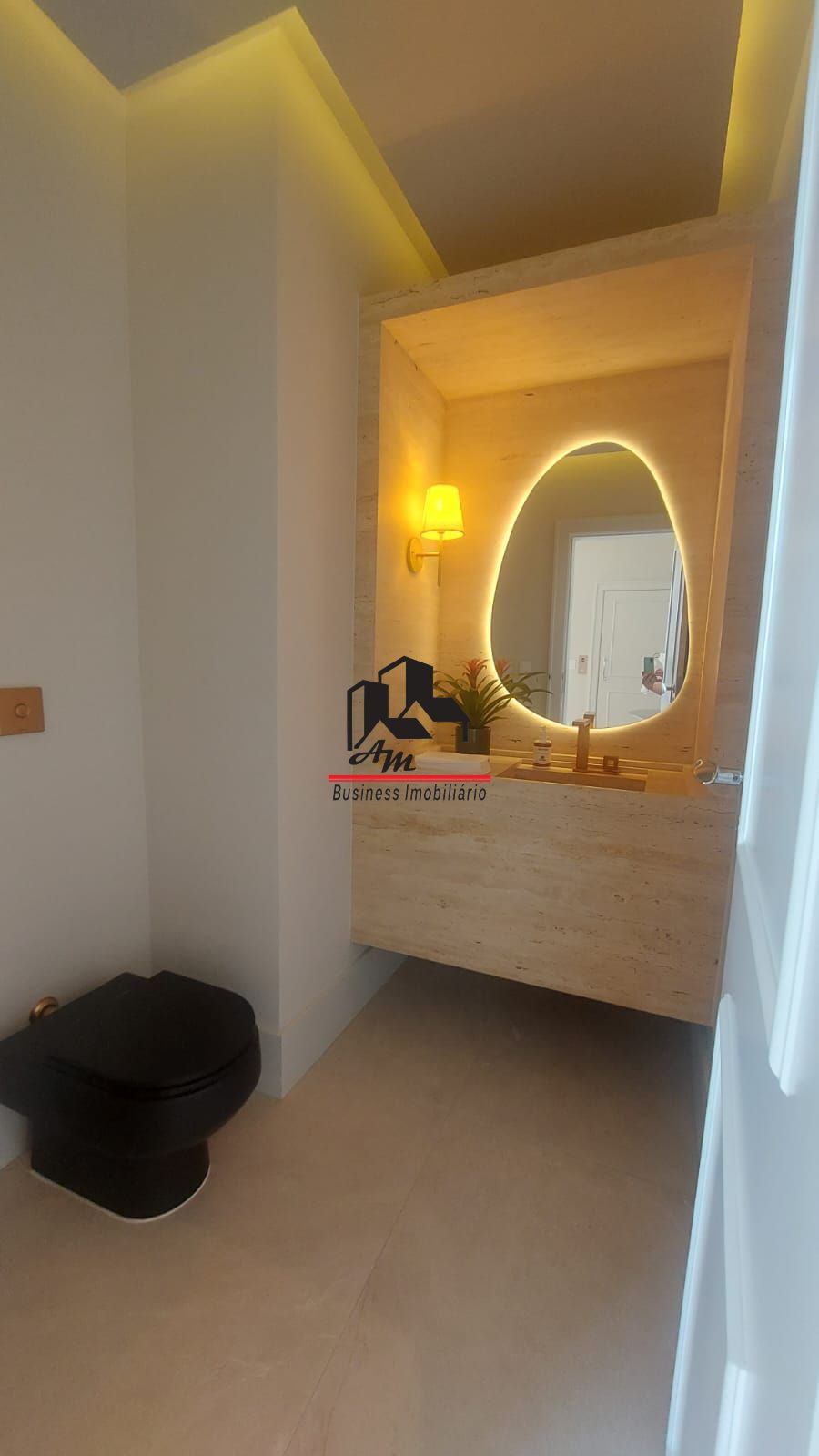 Sobrado com 4 quartos à venda, 490m² — foto 35 de 40