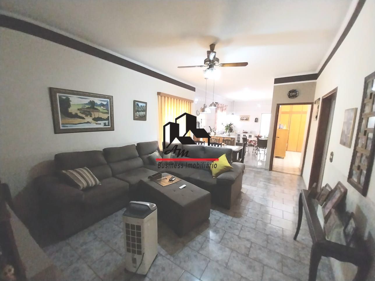 Casa com 3 quartos à venda, 267m² — foto 8 de 33