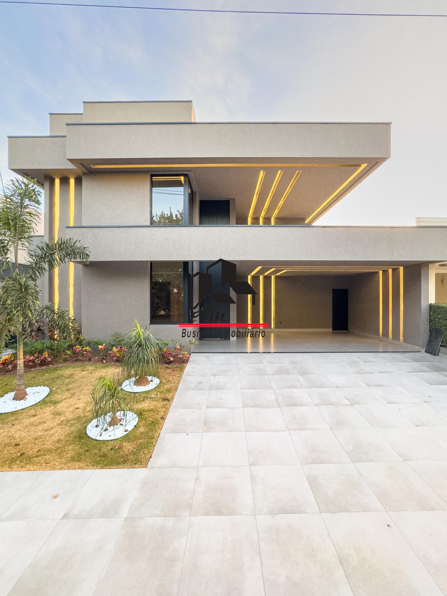 Casa de Condomínio com 3 quartos à venda, 260m² — foto 1 de 40