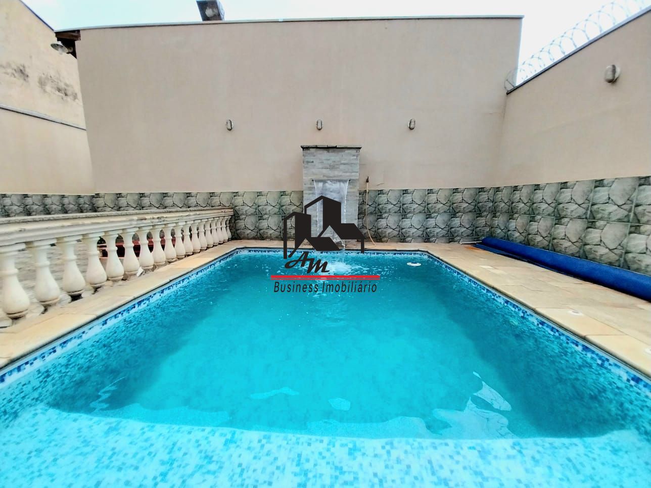 Casa com 3 quartos à venda, 267m² — foto 32 de 33