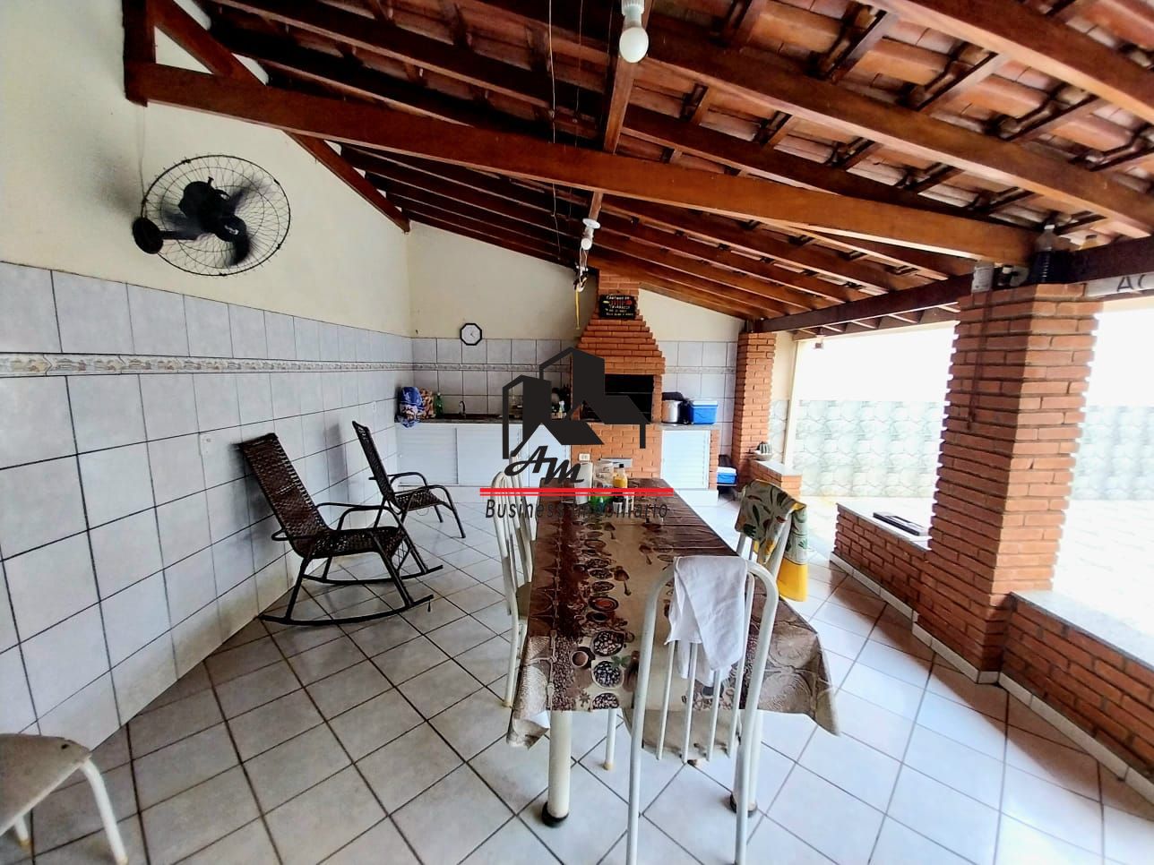 Casa com 3 quartos à venda, 267m² — foto 22 de 33