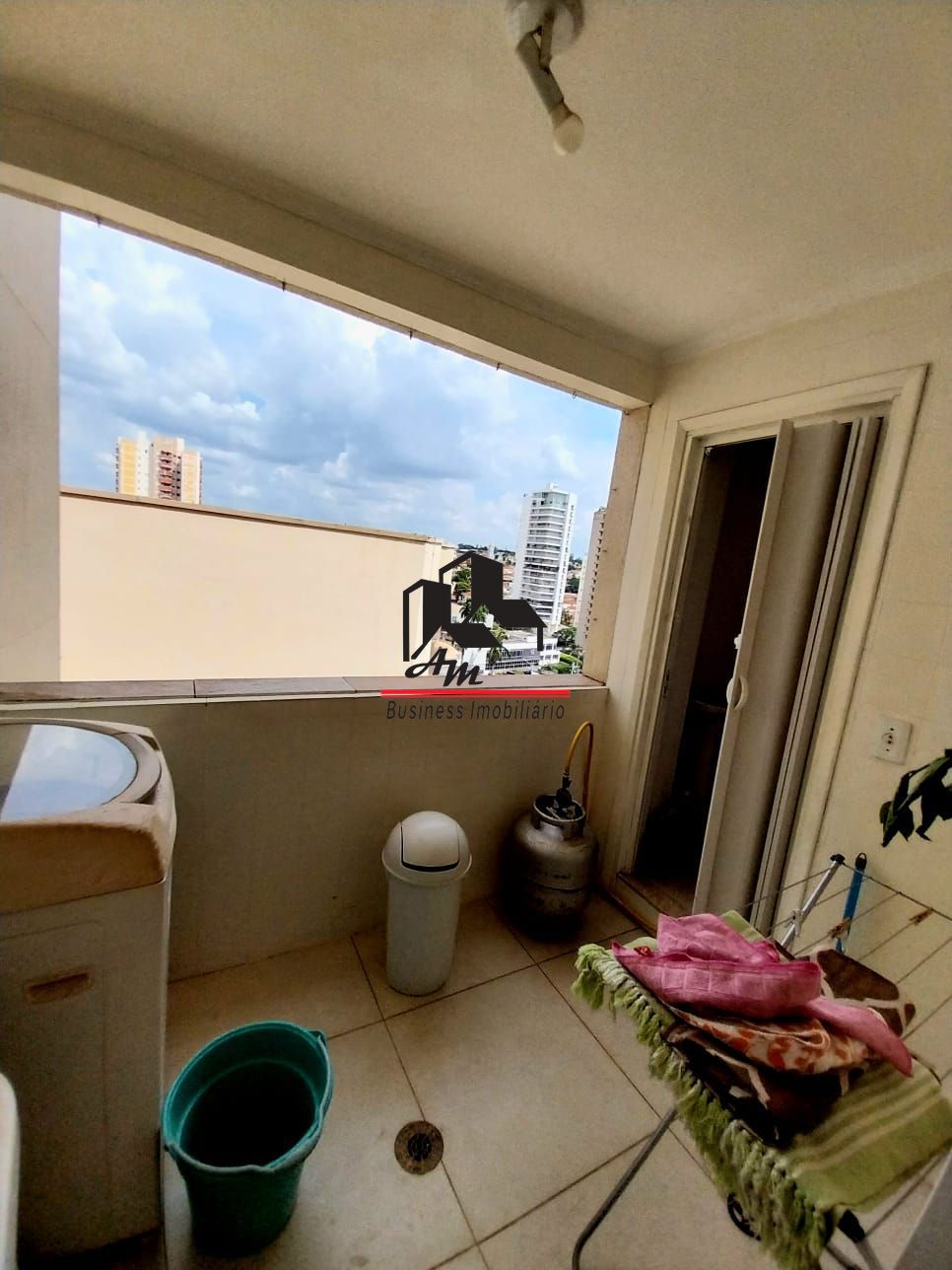Apartamento com 2 quartos à venda, 93m² — foto 9 de 10