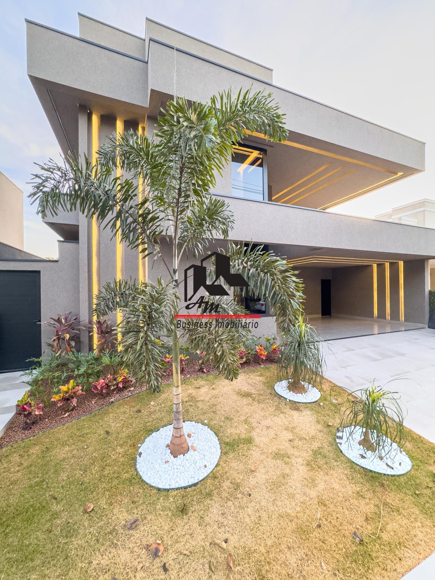 Casa de Condomínio com 3 quartos à venda, 260m² — foto 3 de 40
