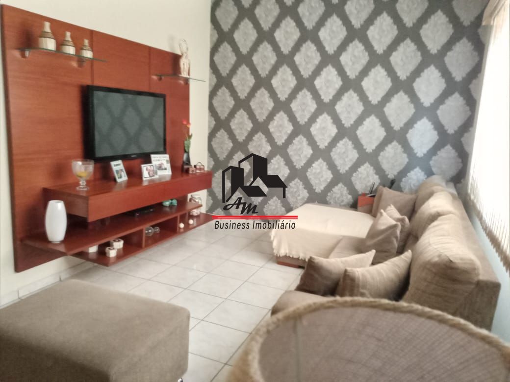 Casa com 3 quartos à venda, 110m² — foto 4 de 32