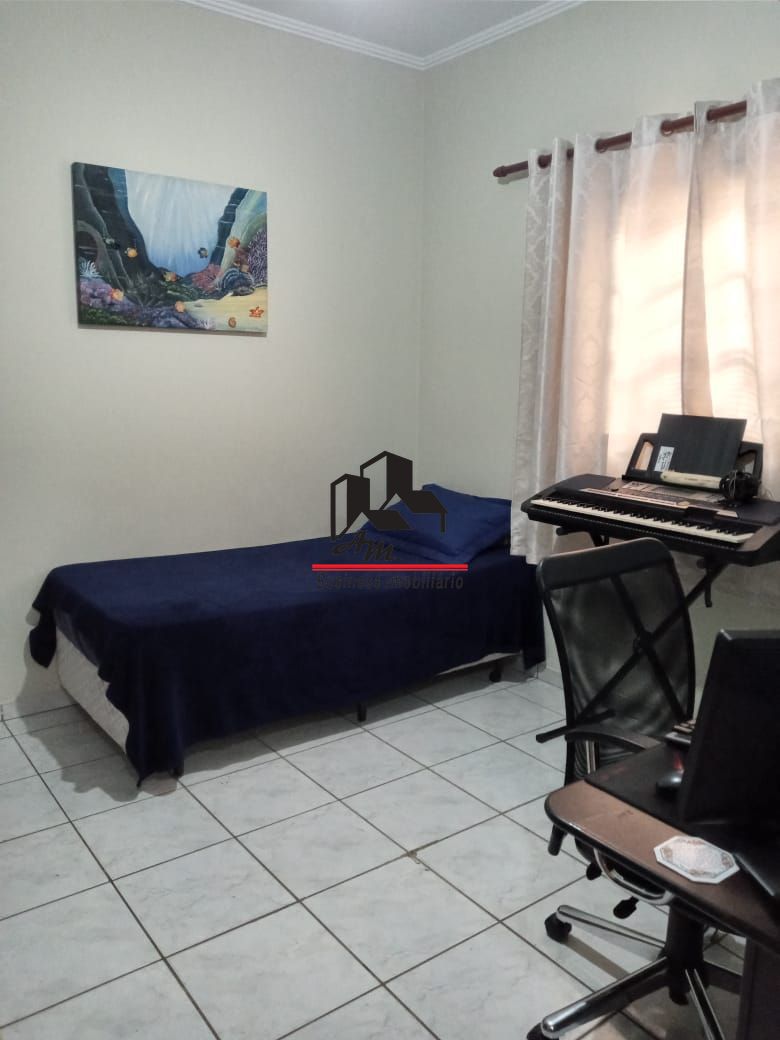 Casa com 3 quartos à venda, 110m² — foto 9 de 32