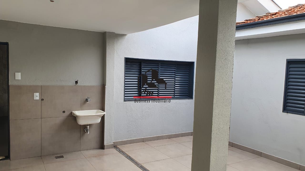 Loja / Salão / Ponto Comercial com 2 quartos à venda, 250m² — foto 20 de 26