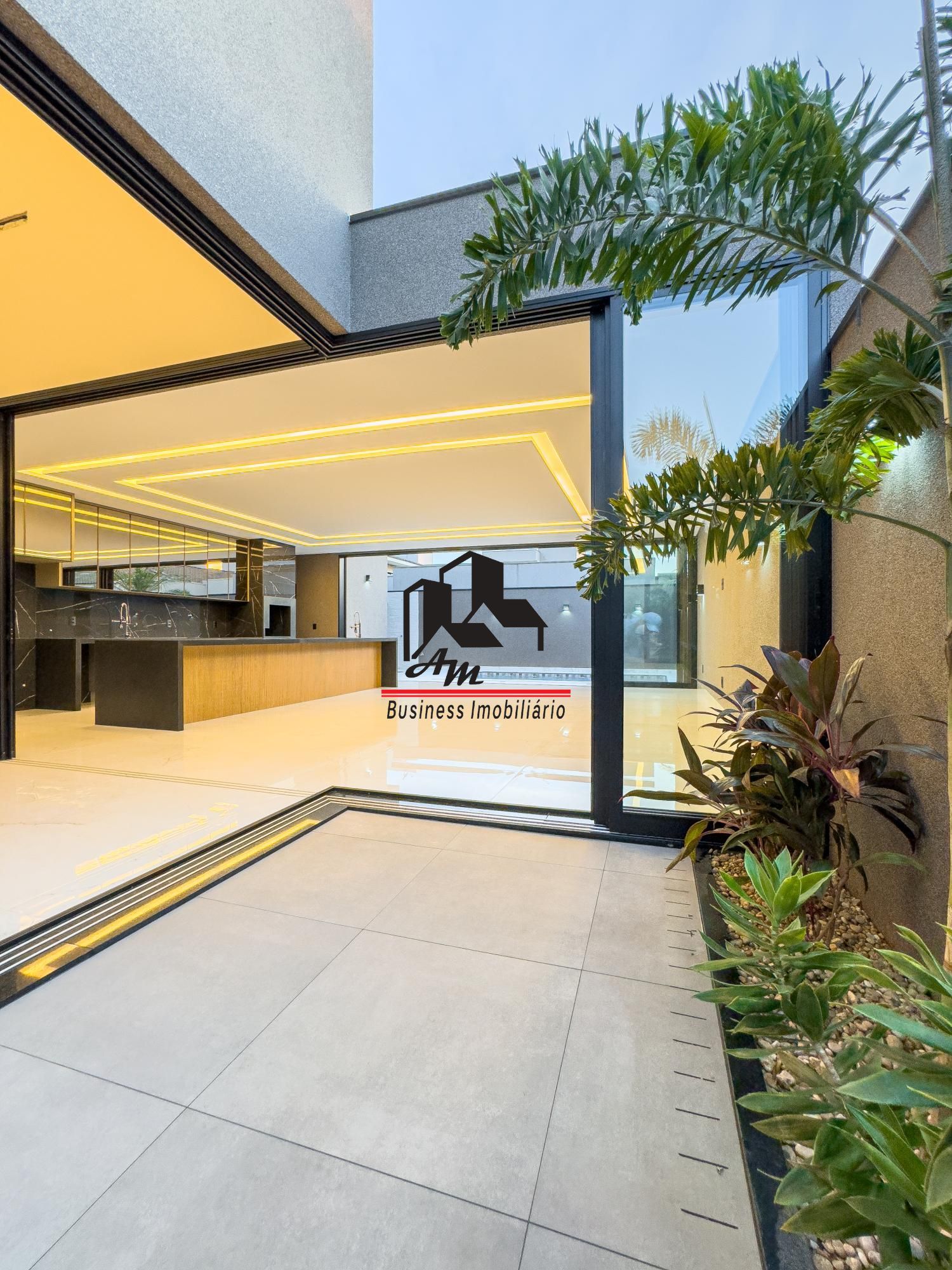 Casa de Condomínio com 3 quartos à venda, 260m² — foto 37 de 40