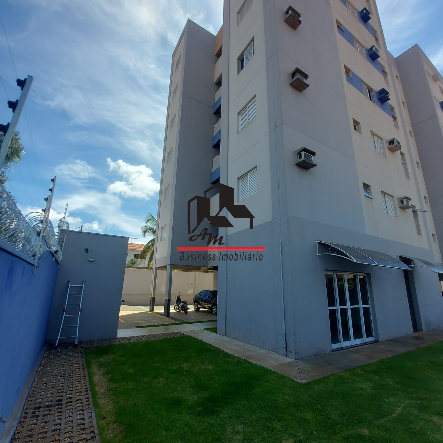 Apartamento com 2 quartos à venda, 57m² — foto 2 de 17