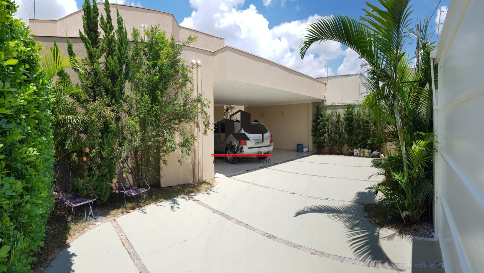 Casa com 2 quartos à venda, 195m² — foto 1 de 45
