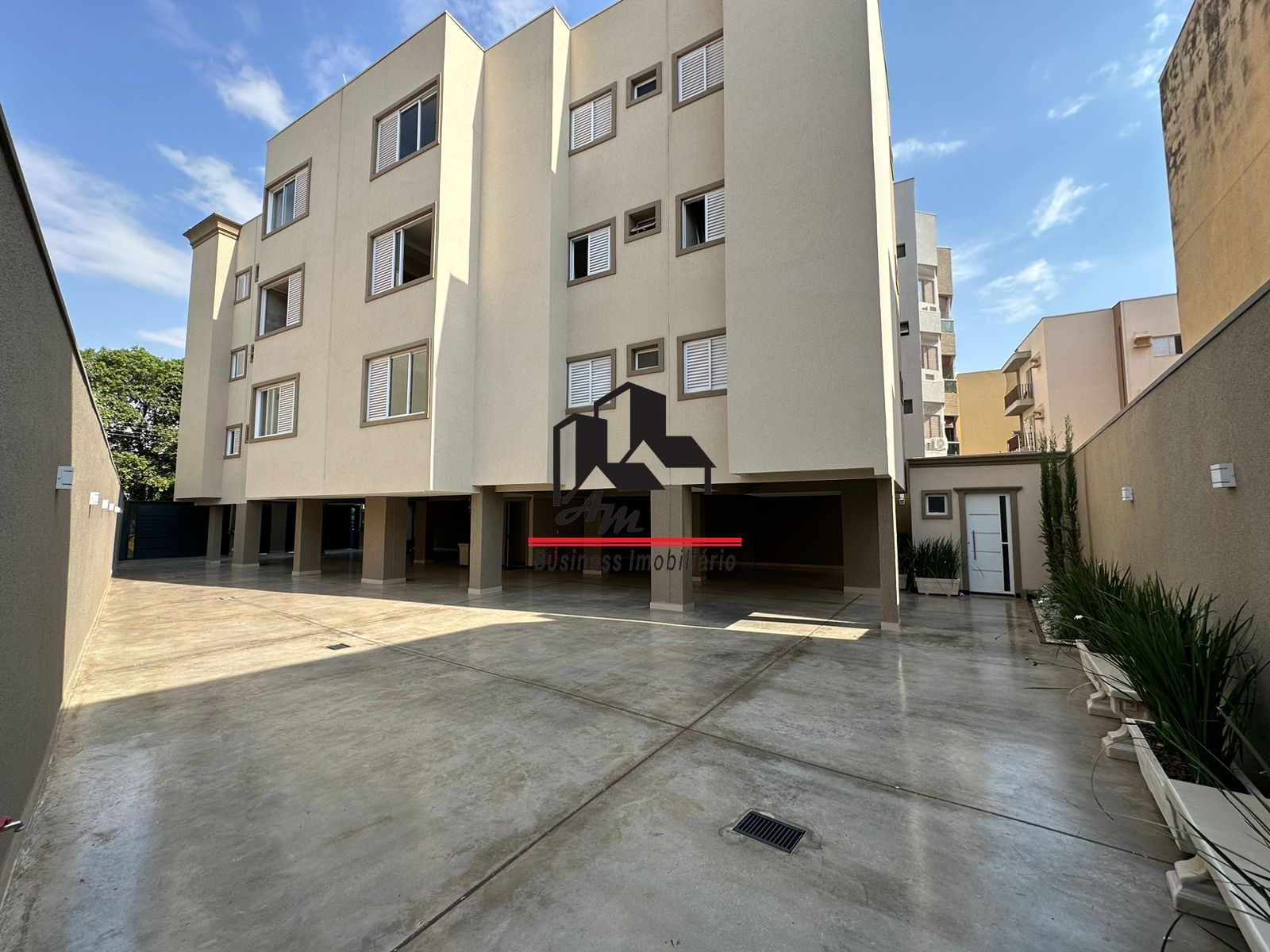 Apartamento com 2 quartos à venda, 100m² — foto 3 de 17