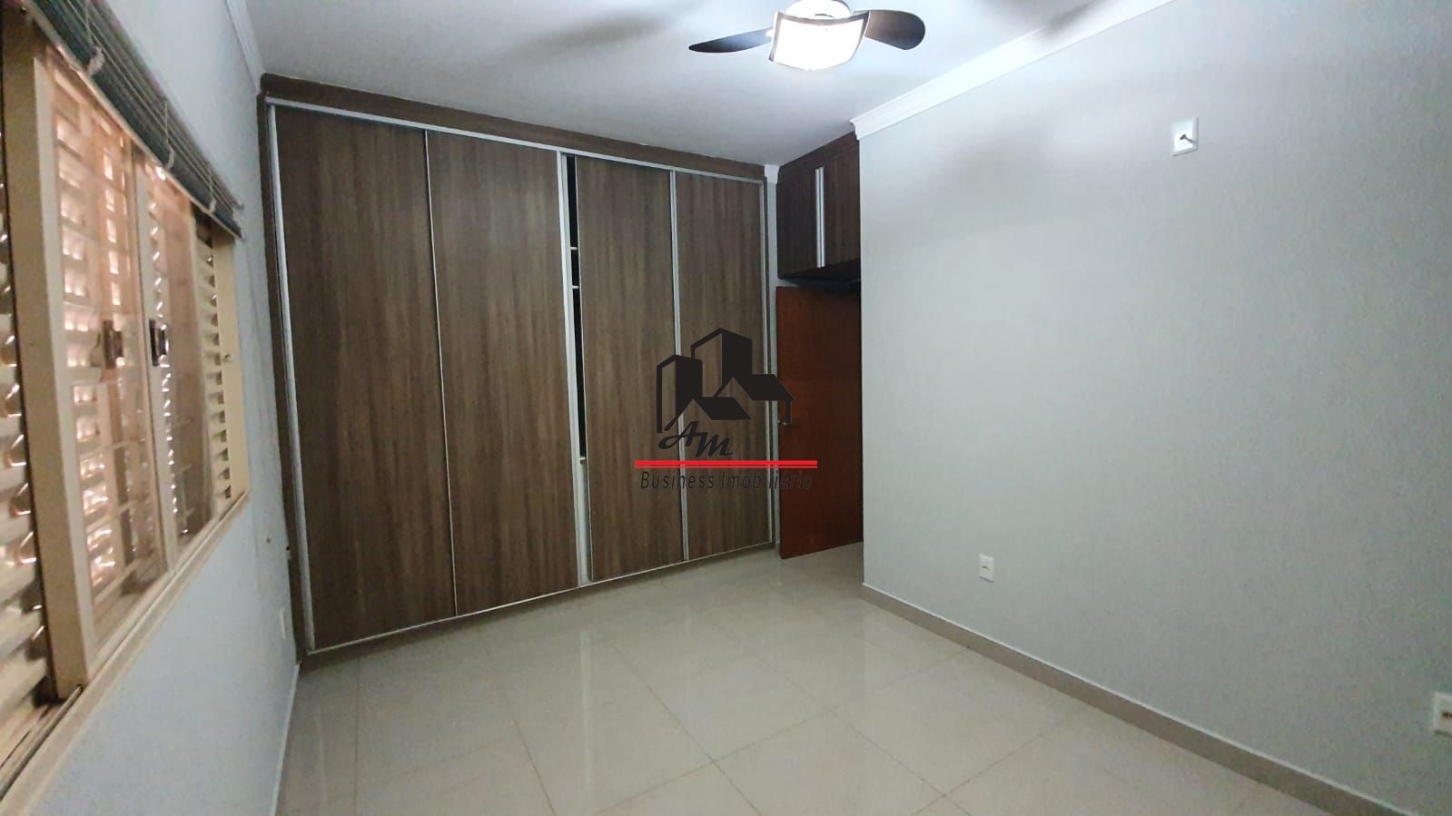 Casa com 3 quartos à venda, 130m² — foto 26 de 37