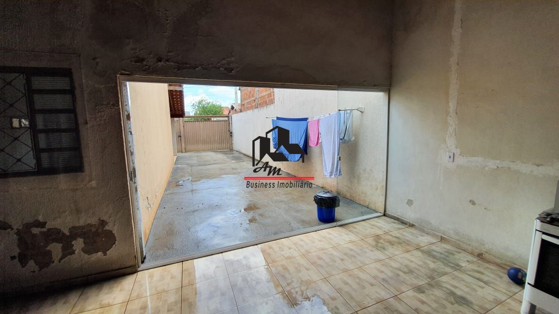 Casa com 3 quartos à venda, 99m² — foto 9 de 21