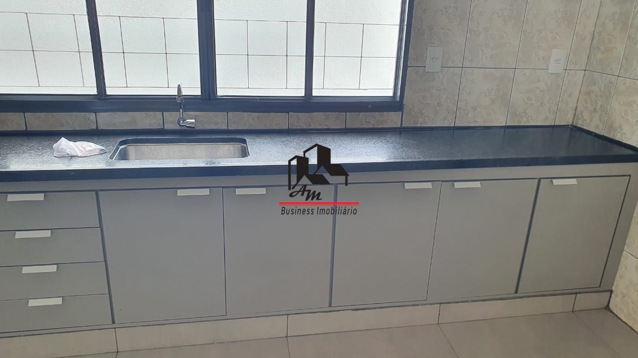 Loja / Salão / Ponto Comercial com 2 quartos à venda, 250m² — foto 17 de 26