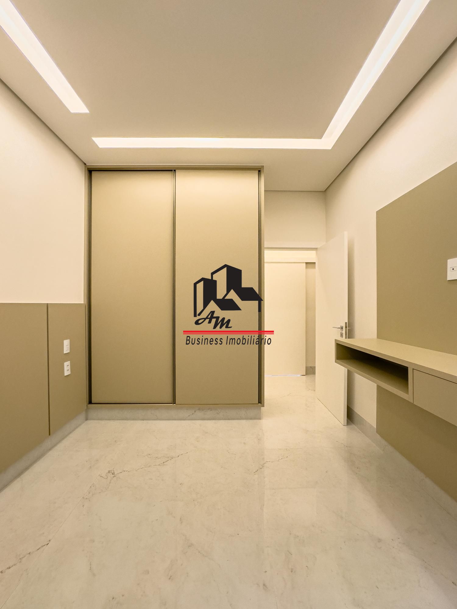 Casa de Condomínio com 3 quartos à venda, 260m² — foto 9 de 40