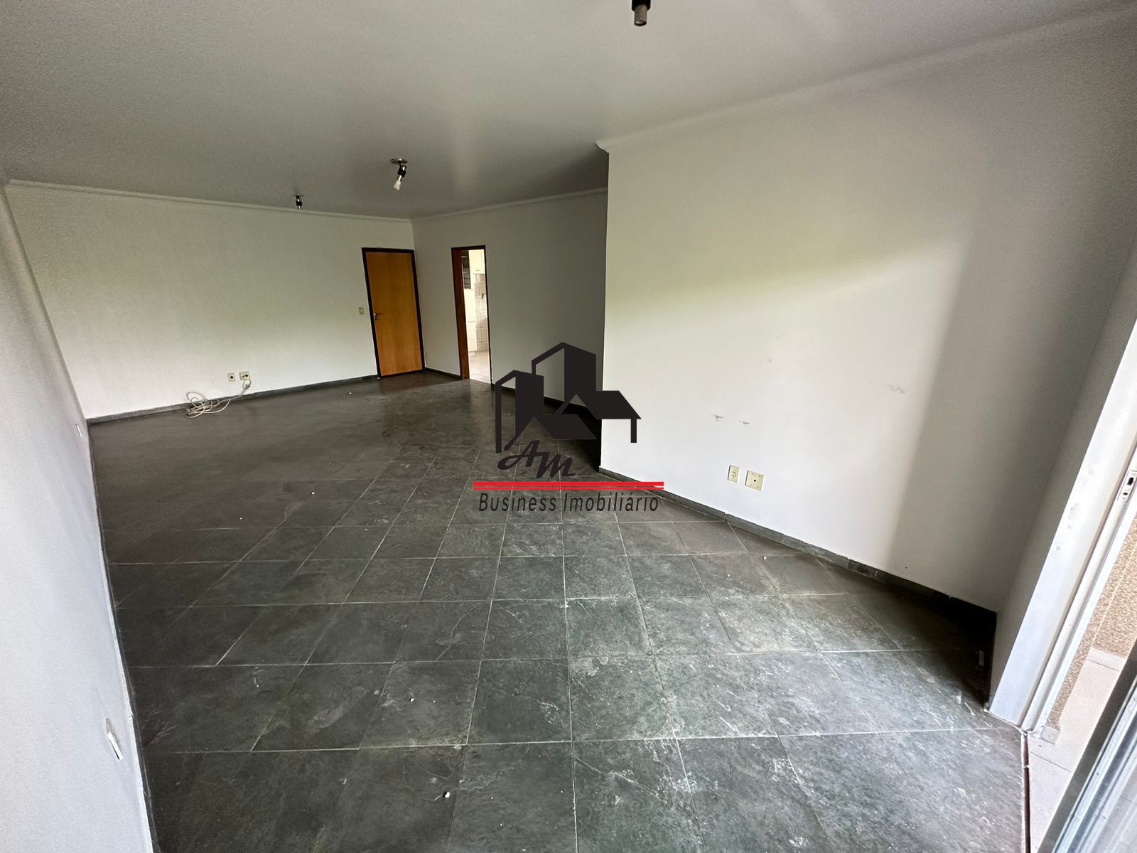 Apartamento com 2 quartos à venda, 100m² — foto 8 de 17