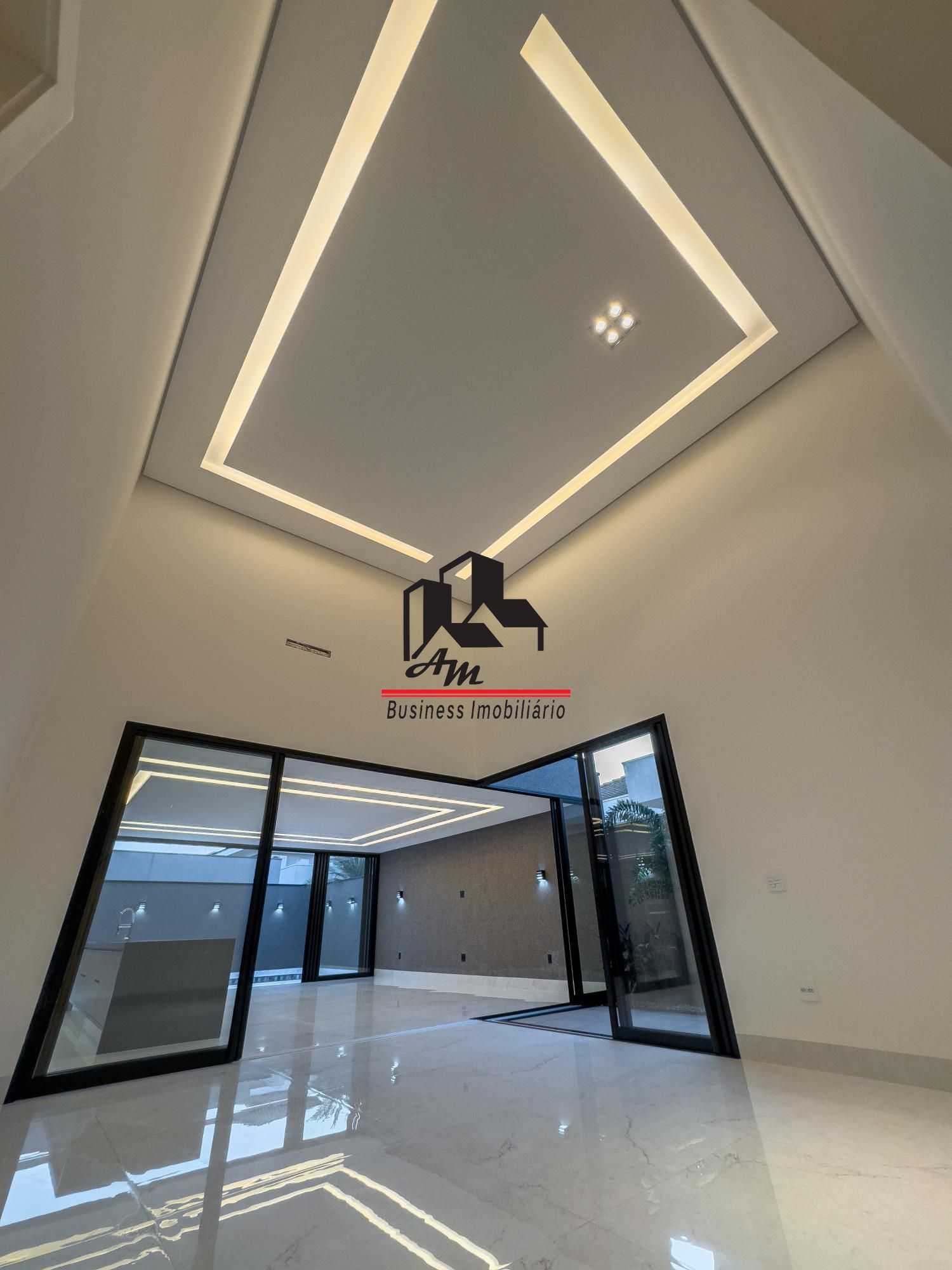 Casa de Condomínio com 3 quartos à venda, 260m² — foto 39 de 40
