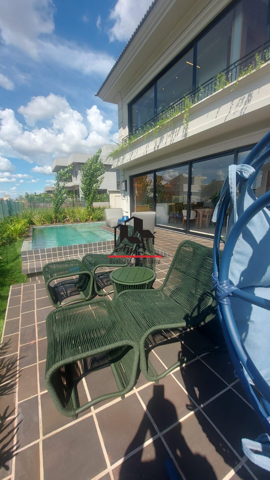 Sobrado com 4 quartos à venda, 490m² — foto 21 de 40