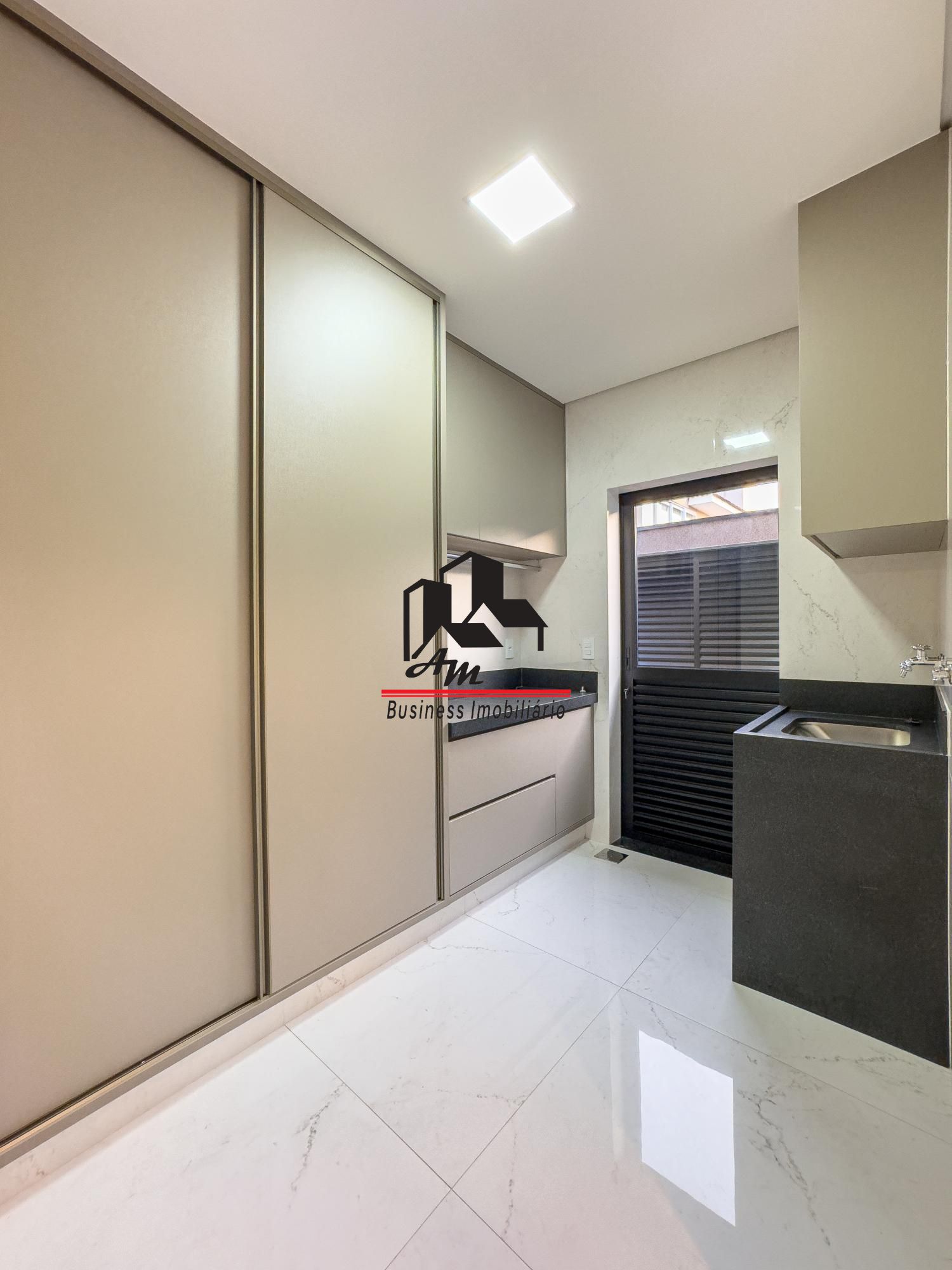 Casa de Condomínio com 3 quartos à venda, 260m² — foto 28 de 40