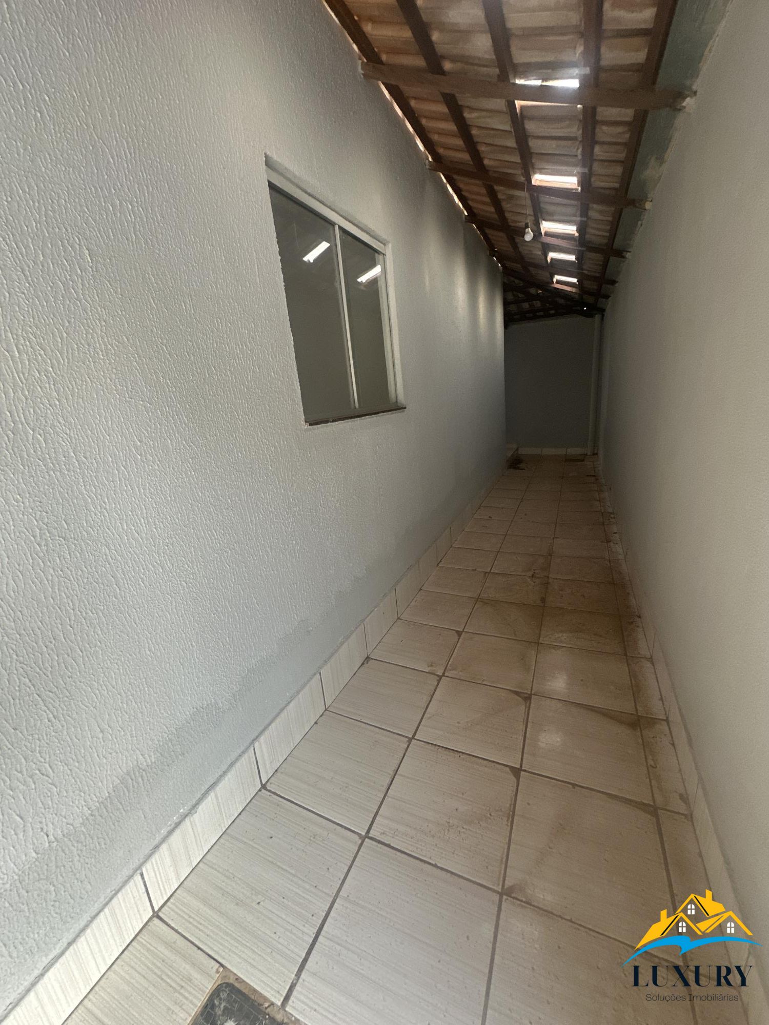 Casa à venda com 2 quartos, 75m² - Foto 12