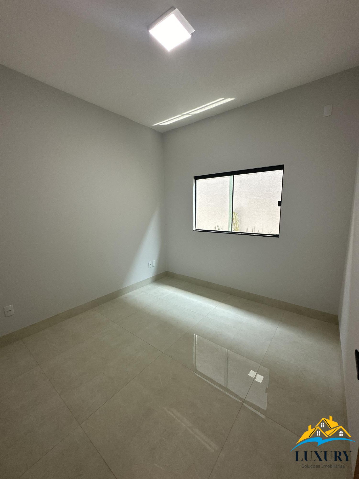 Casa à venda com 3 quartos, 130m² - Foto 14