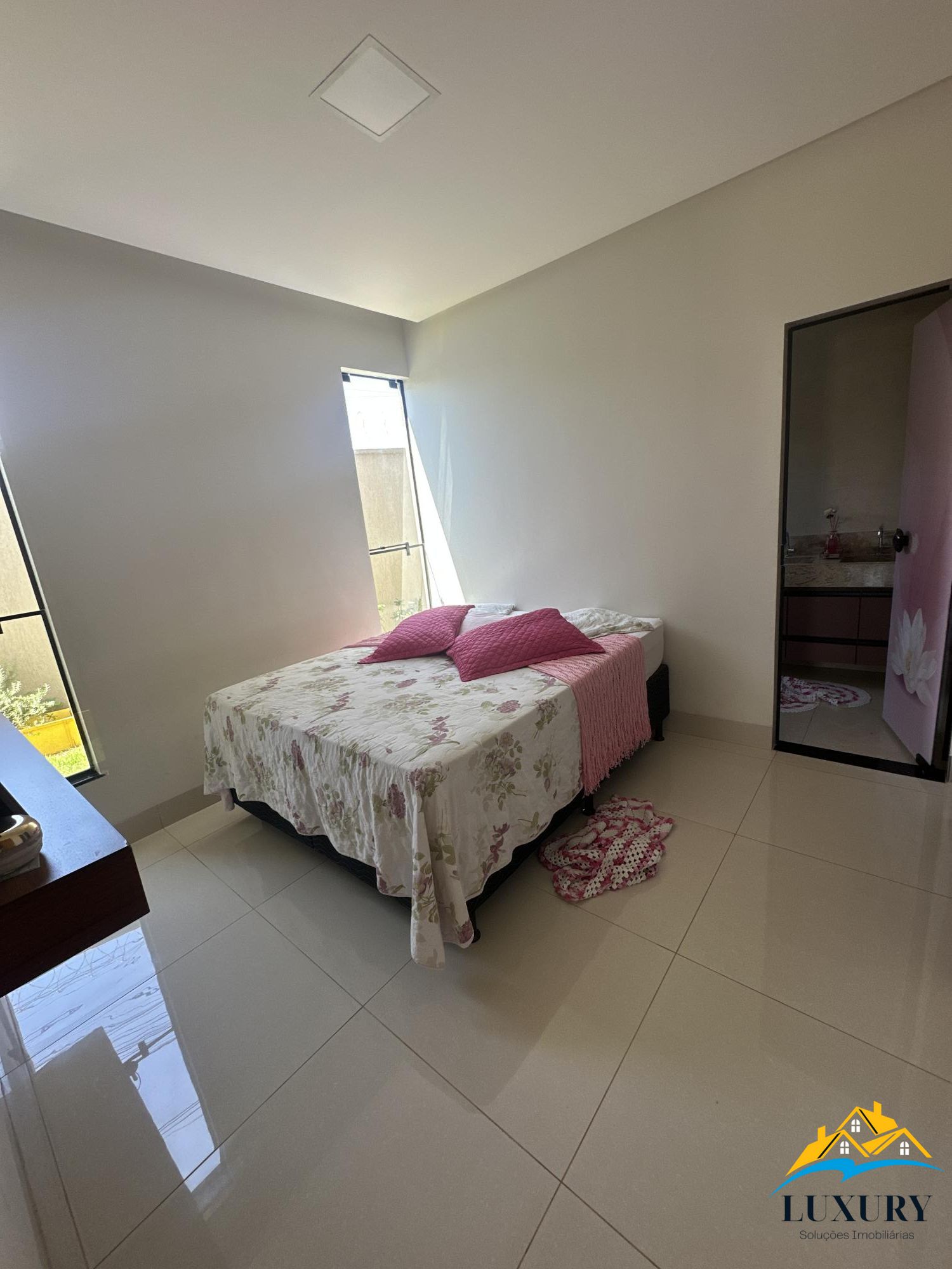 Casa à venda com 3 quartos, 135m² - Foto 15