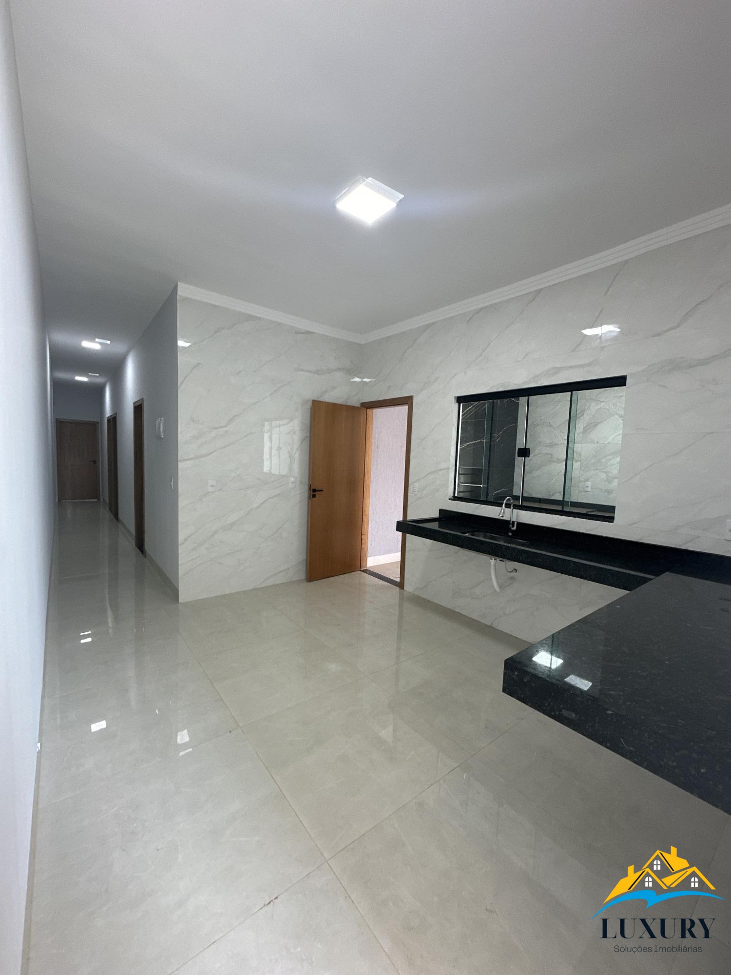 Casa à venda com 3 quartos, 130m² - Foto 10