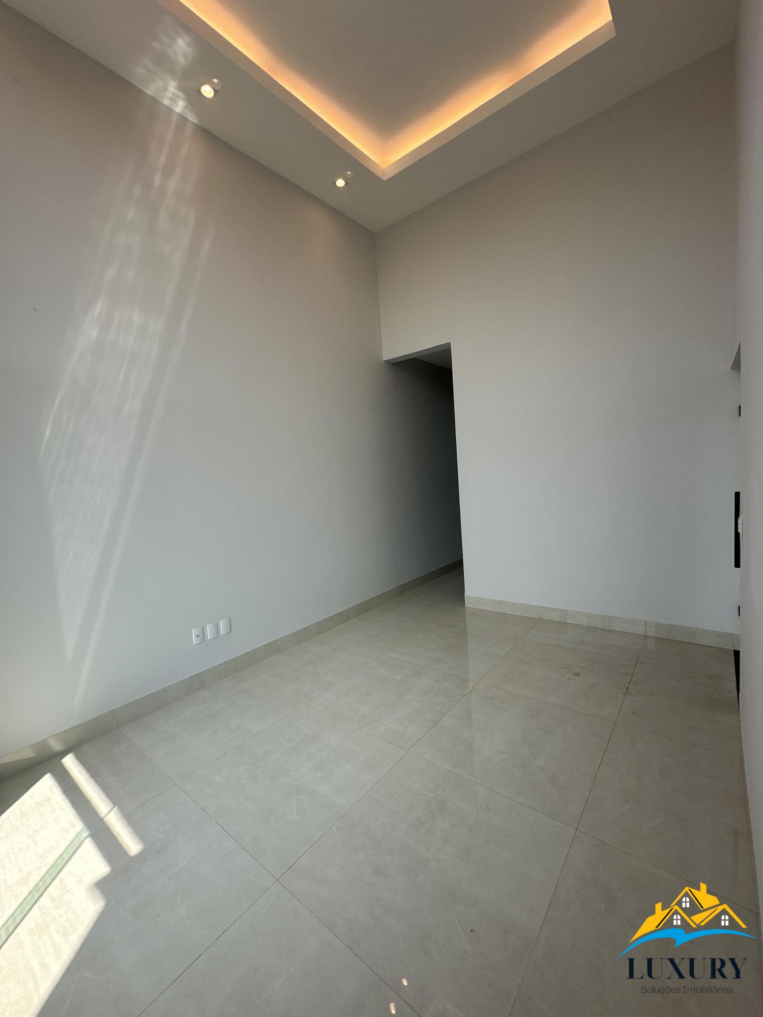 Casa à venda com 3 quartos, 130m² - Foto 11