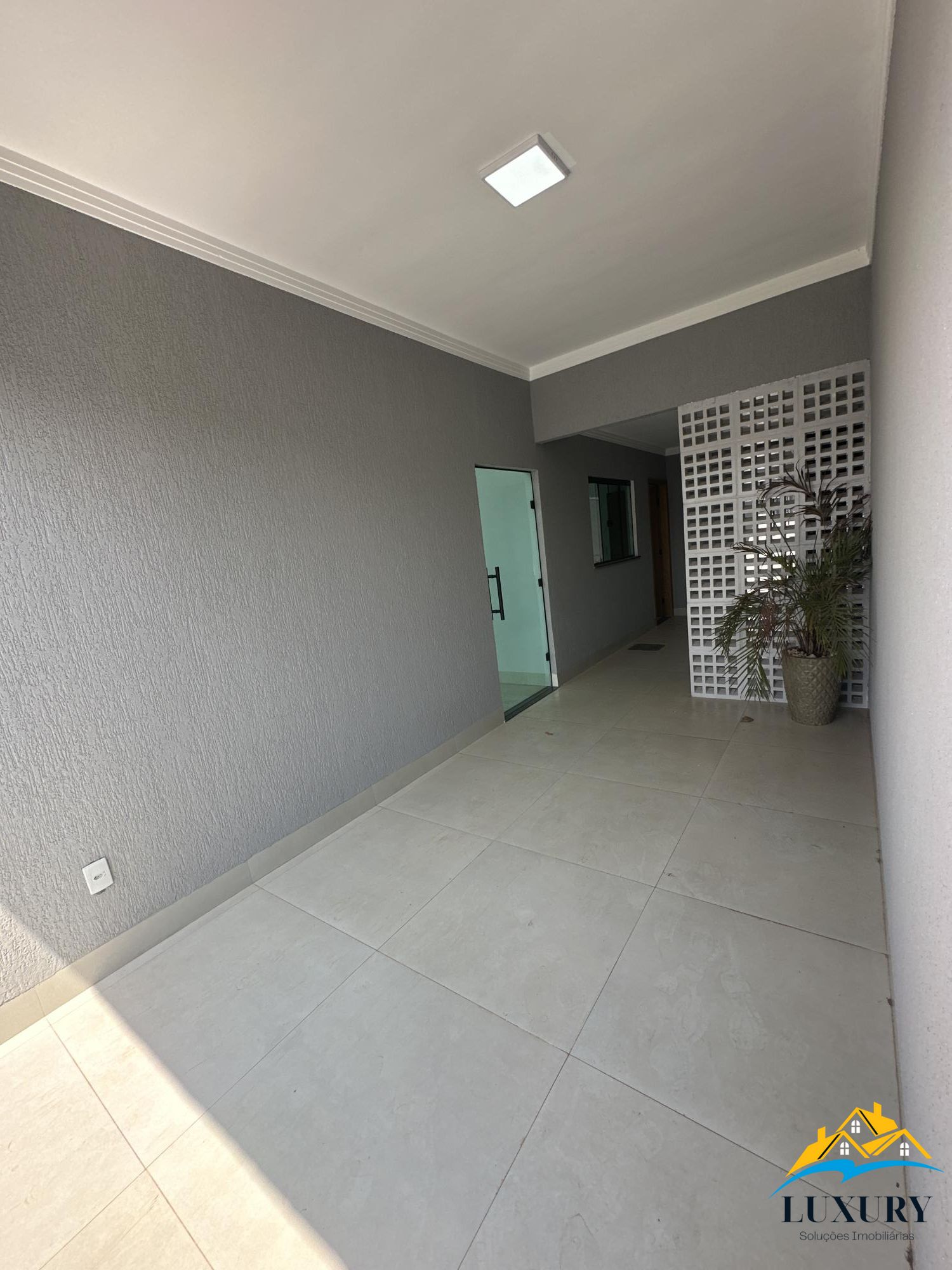 Casa à venda com 3 quartos, 130m² - Foto 4