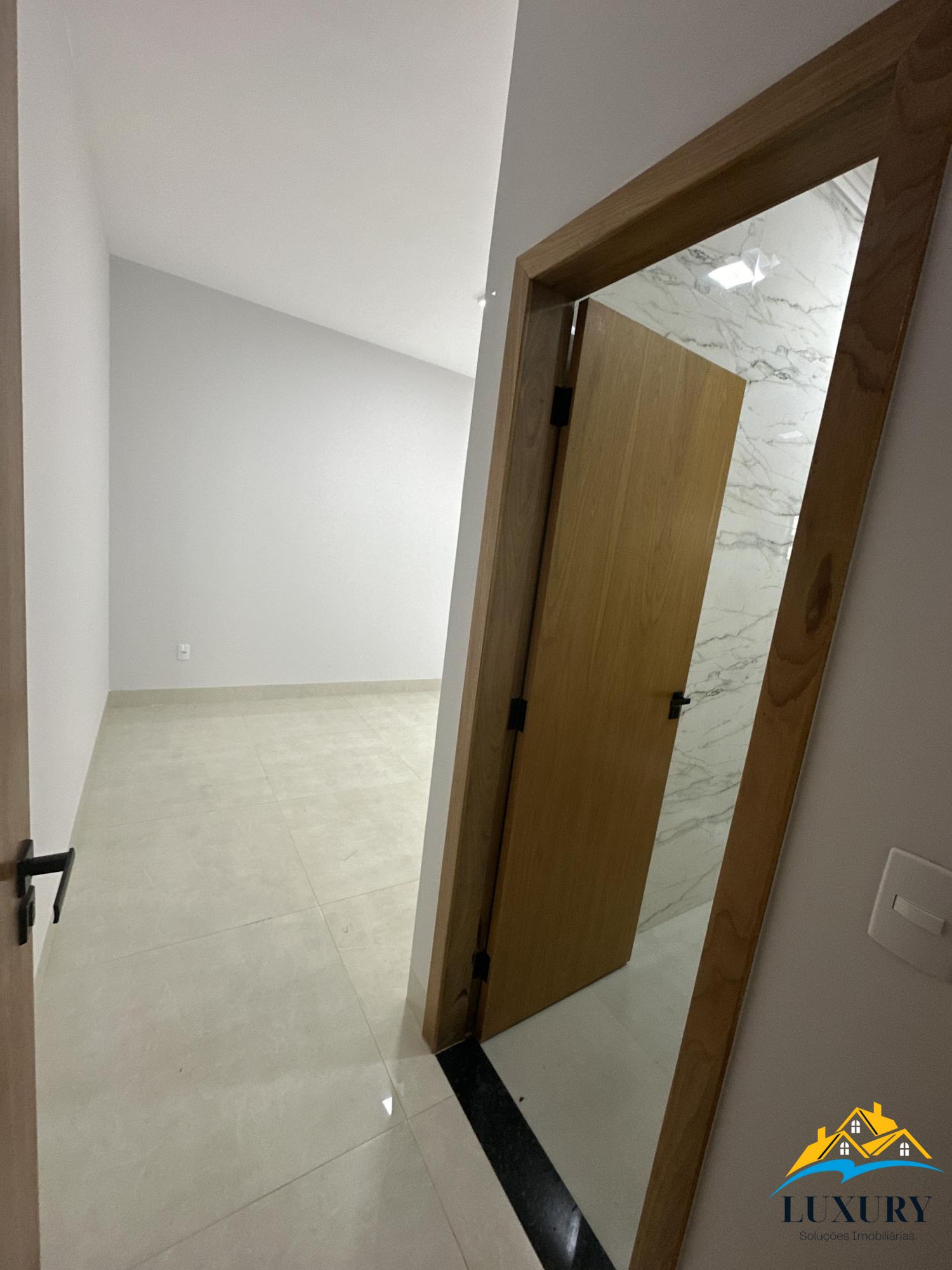 Casa à venda com 3 quartos, 130m² - Foto 17