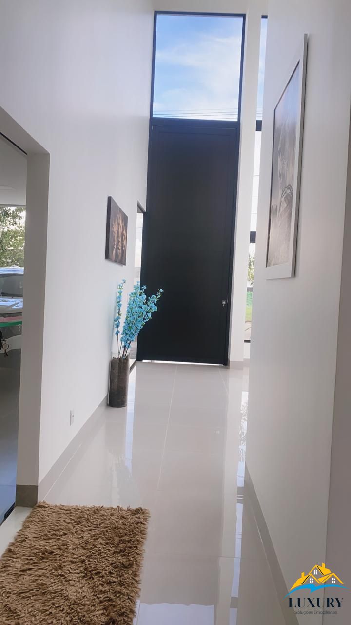 Casa à venda com 4 quartos, 276m² - Foto 3