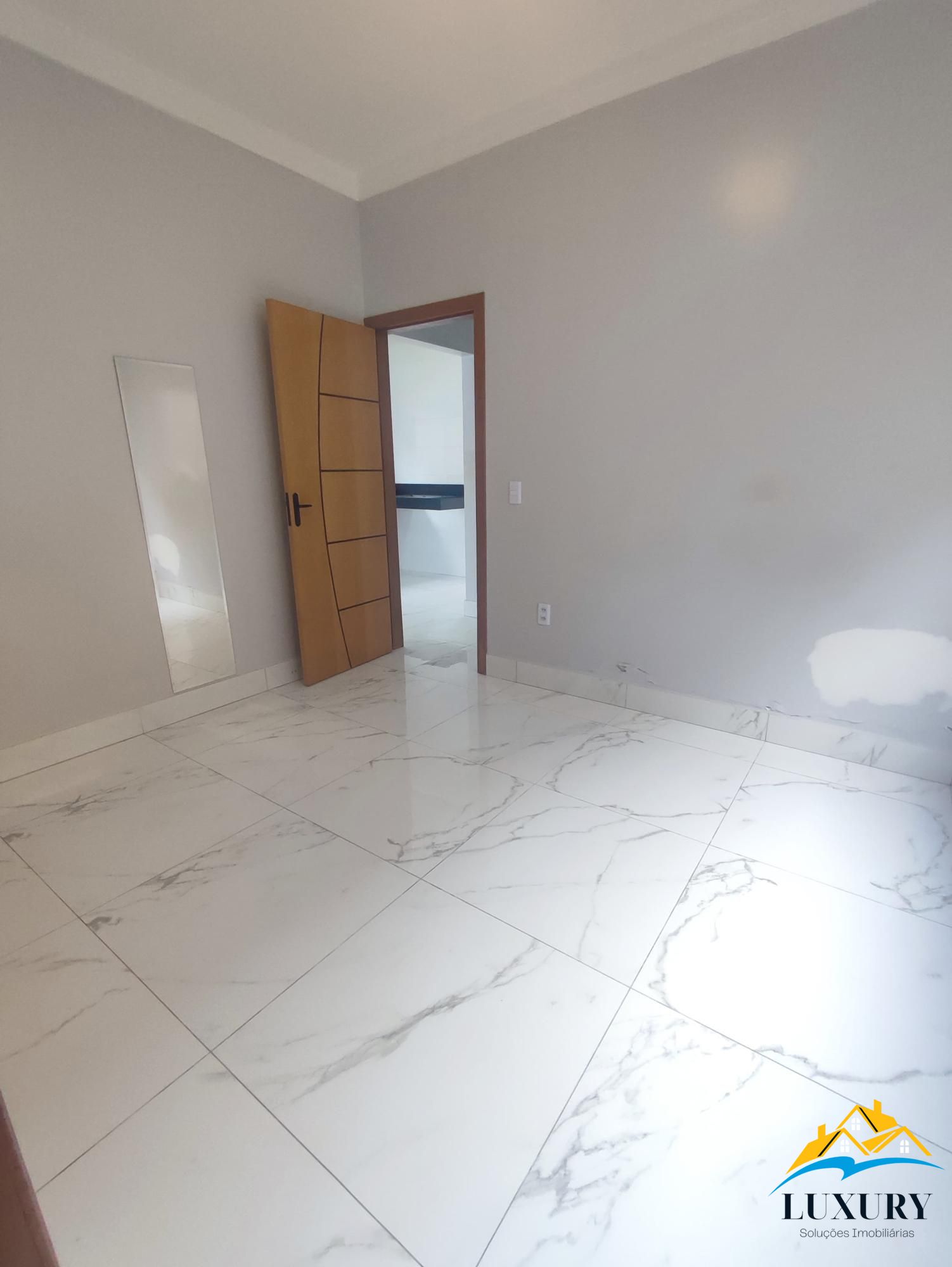 Casa à venda com 3 quartos, 100m² - Foto 12