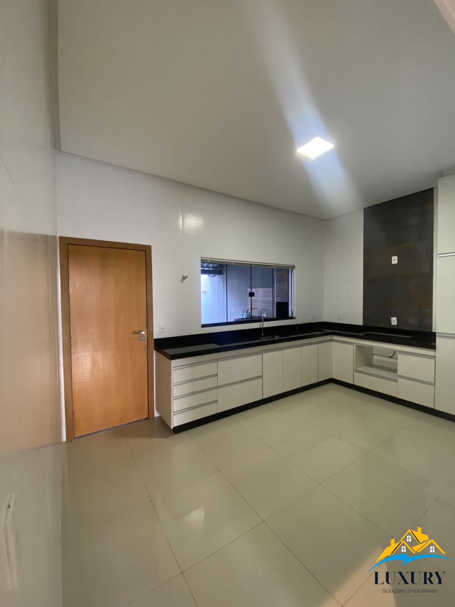 Casa à venda com 3 quartos, 160m² - Foto 10