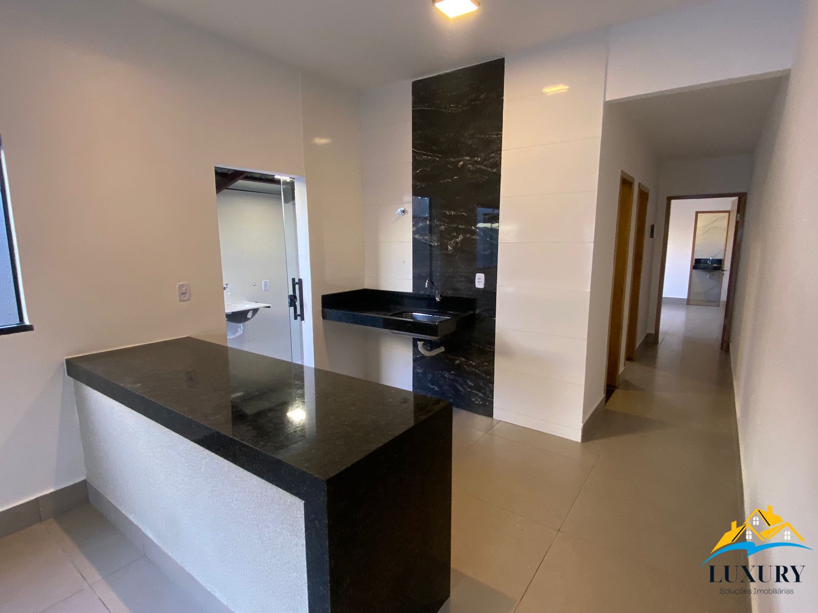 Casa à venda com 2 quartos, 89m² - Foto 5