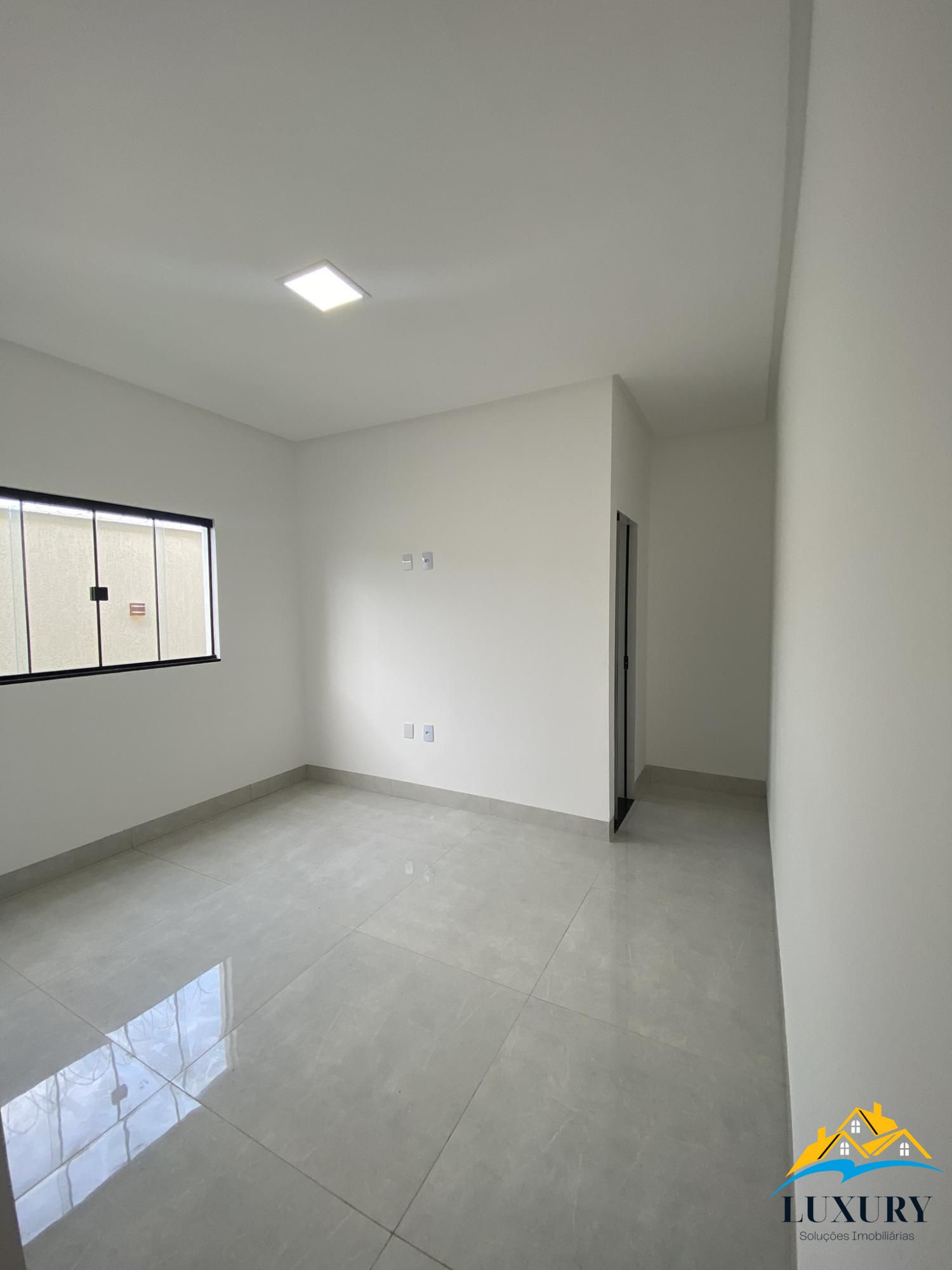 Casa à venda com 3 quartos, 110m² - Foto 13