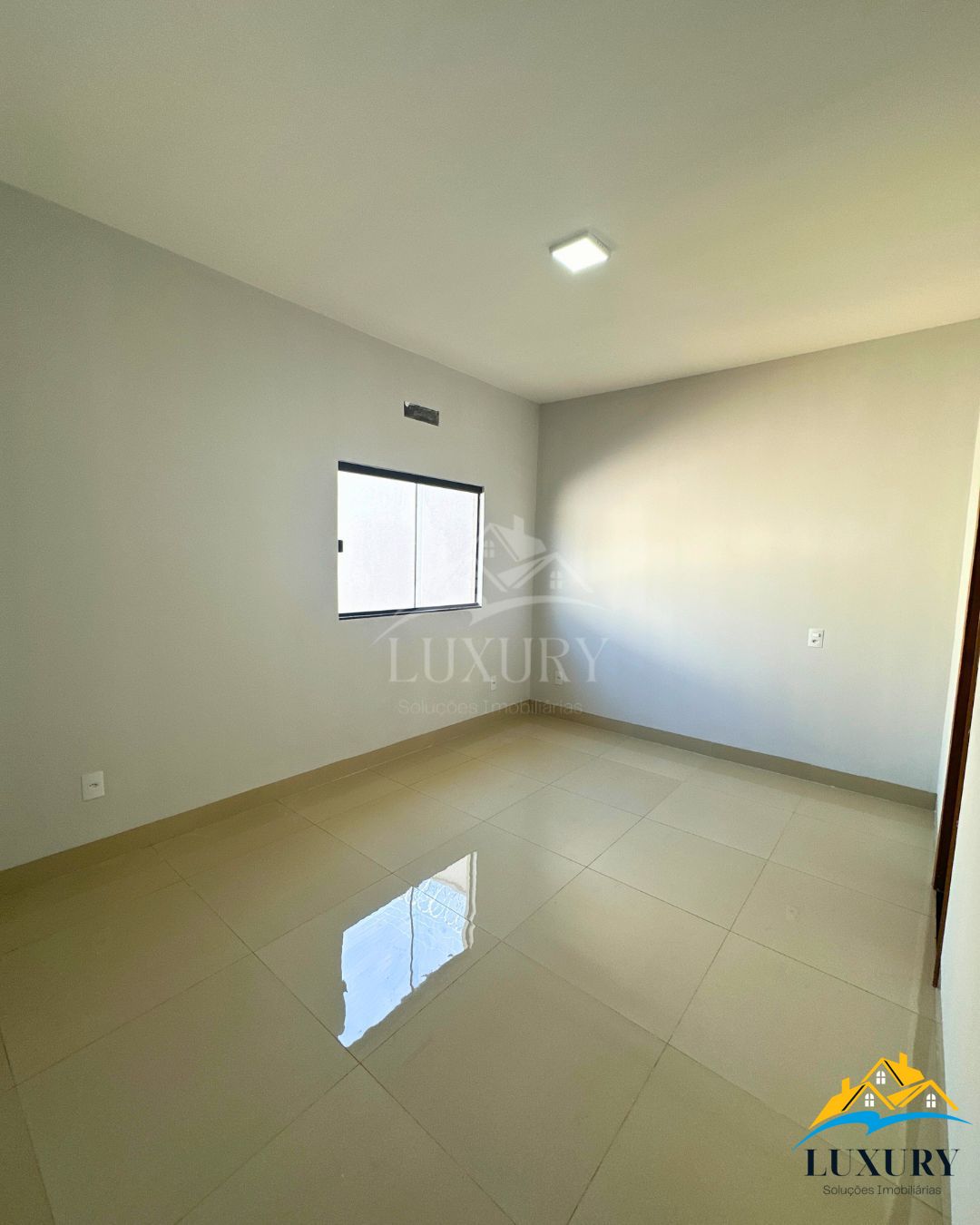 Casa à venda com 3 quartos, 125m² - Foto 11