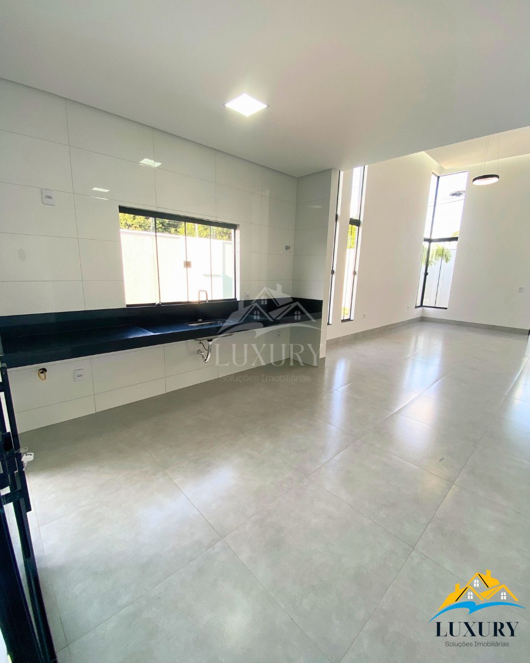 Casa à venda com 3 quartos, 135m² - Foto 10